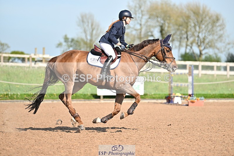 240510A-165517-09330 - Cls 24 National 1.40m Open