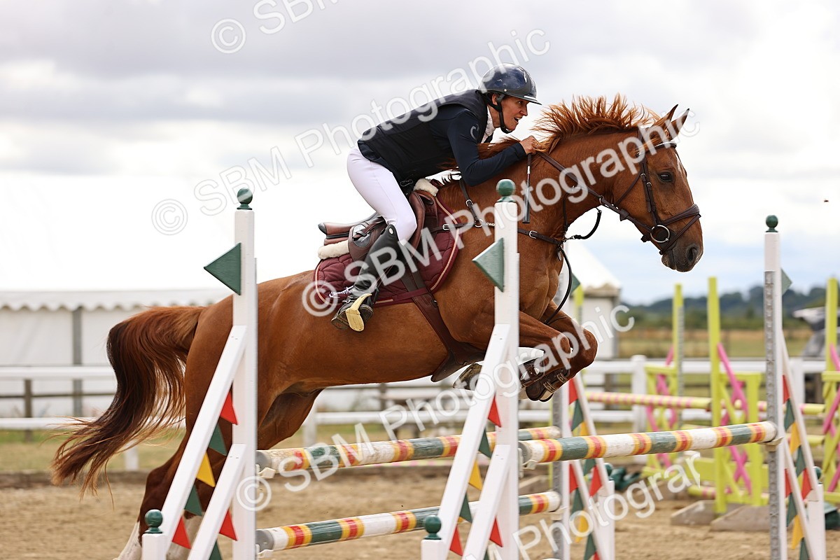 SBM_026953 - Class 13 - Senior Newcomers - 1.10m