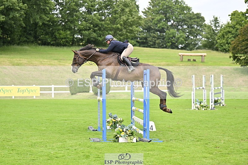 250613A-115540-00825 - Cls 2 Snr 1.15m Members Cup