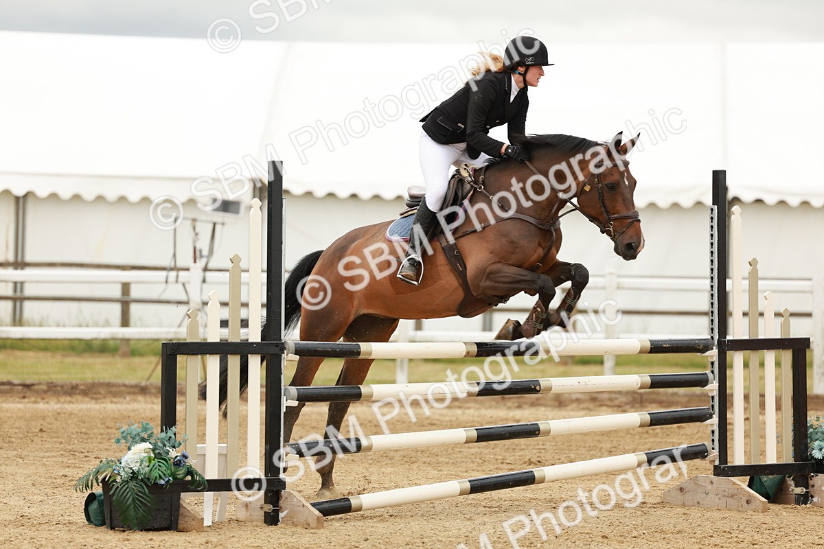 SBM_006734 - Class 2 - Senior Discovery - 1.00m Open