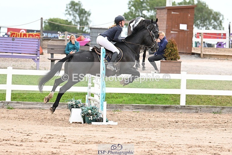 250727-090557-08699 - Cls 31 British Novice and 90cm