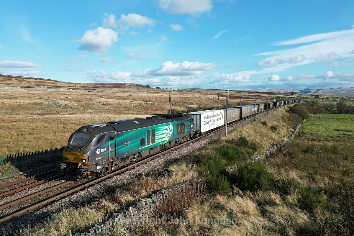 JL - 11.10.24 68002 4S44 Daventry - Coatbridge, Shap Wells - Latest shots