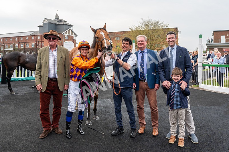 120425-Race 3-Paborus-0754 - Race 3