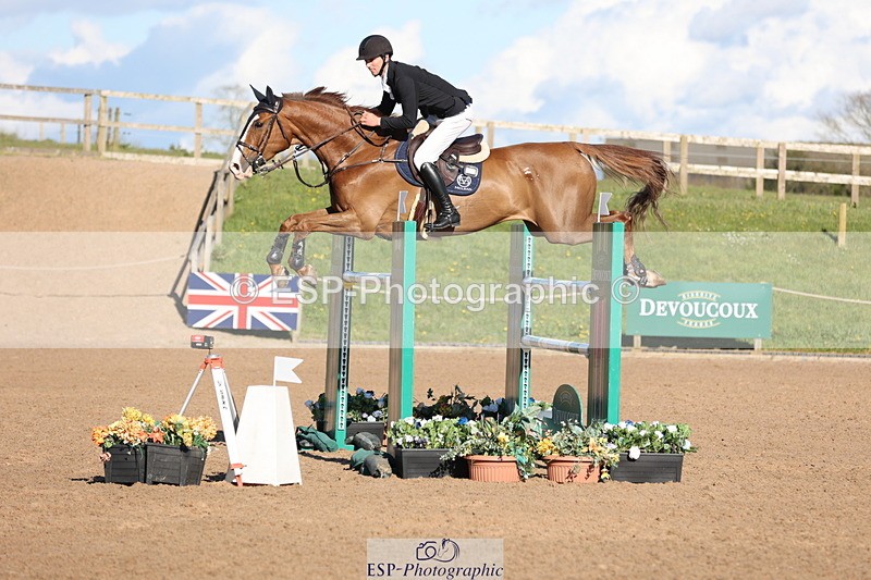 240419A-172021-09731 - Cls 10, 2 Star Big Tour 145cm  Break to End