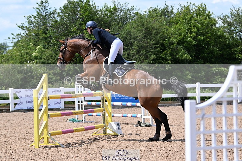 240619A-142304-00568 - Cls 4 Snr Newcomers and 1.10m Open