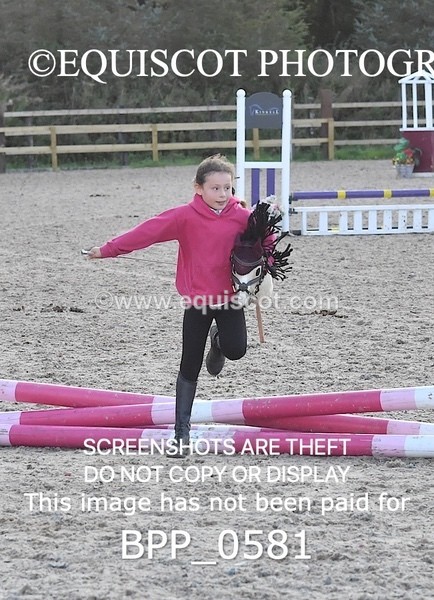 BPP_0581 - HOBBY HORSE SHOWJUMPING CLASSES