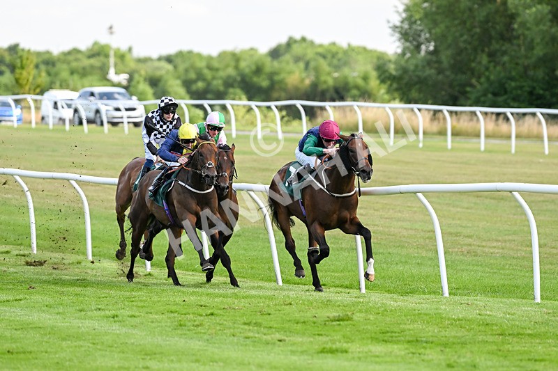 160725-Race 5-Chuti Manika-9272 - Race 5