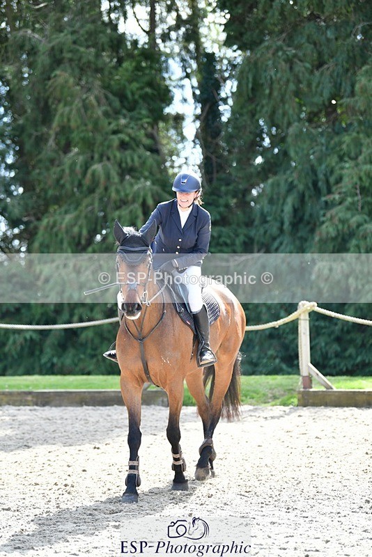 240324-120503-02447 - Cls 9 Snr 1.05m Open