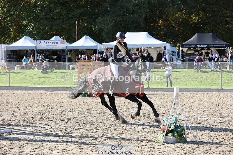 241027-130409-17512 - Presentations - BE90 3DE