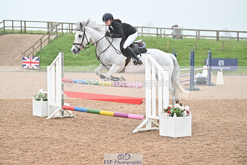 240505A-124730-05185 - Cls 4 Blue Chip Pony Newcomers & 1m Open