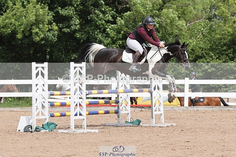 250523-121811-01253 - Cls 09 A&B  Snr Disc & 1.00m Open