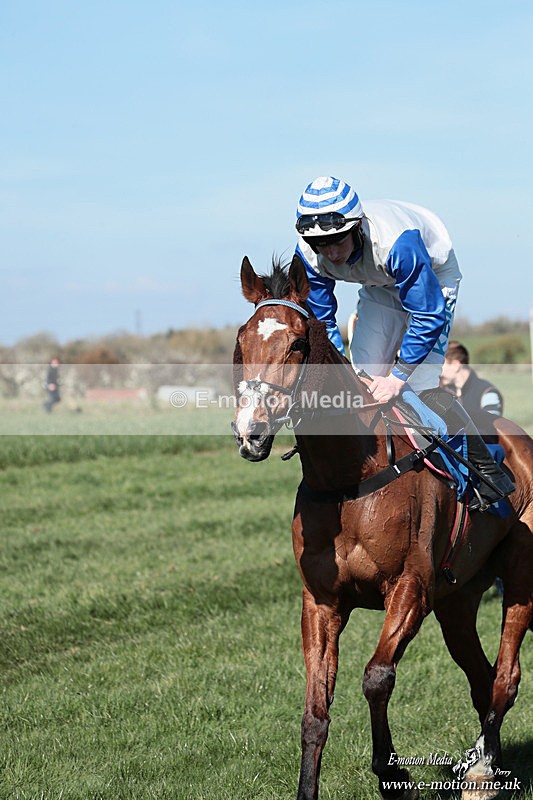 PtP 210326 158 - VWH Cirencester Races 21/03/26