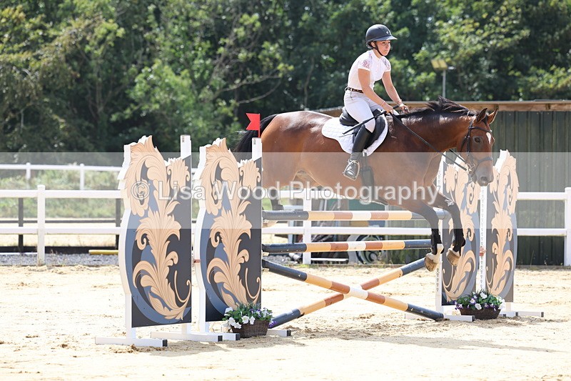 3E7A4070 - Class 7: Senior Newcomers/1.10m open