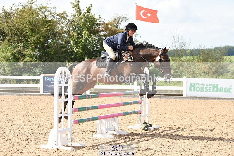 230915A-131854-00477 - Cls 11 Snr Discovery & 1m Open