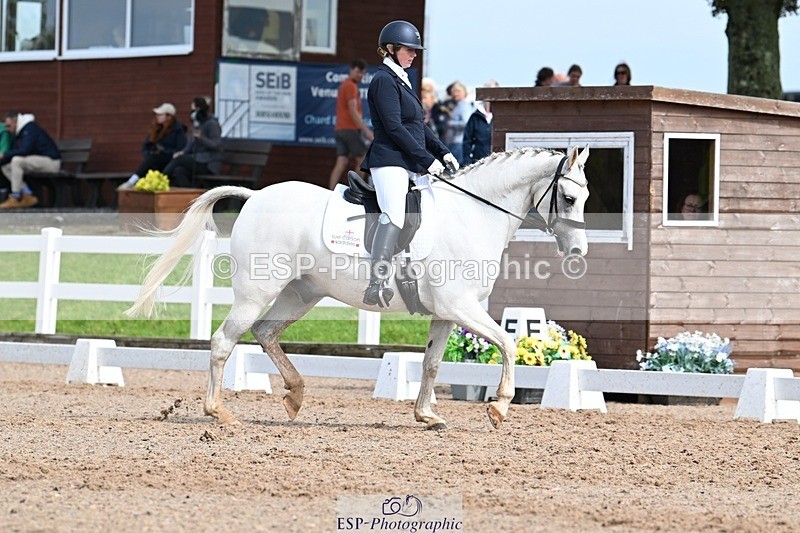 250907-132631-10130 - 065-Jessica.PerrySilver.Secret