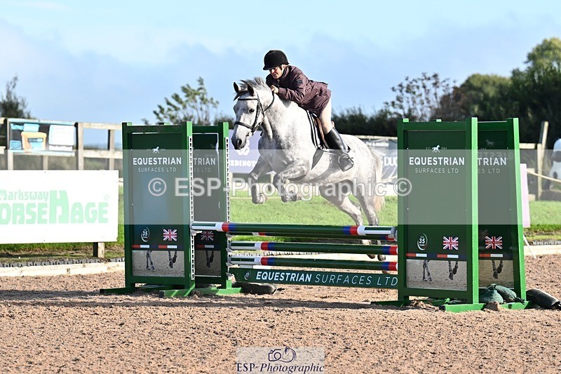 250920-163901-01913 - Cls 23 UnAffiliated 80cm Derby