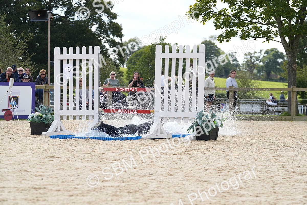 SBM_45632 - J47 - Ride & Run Open 60cm & 75cm