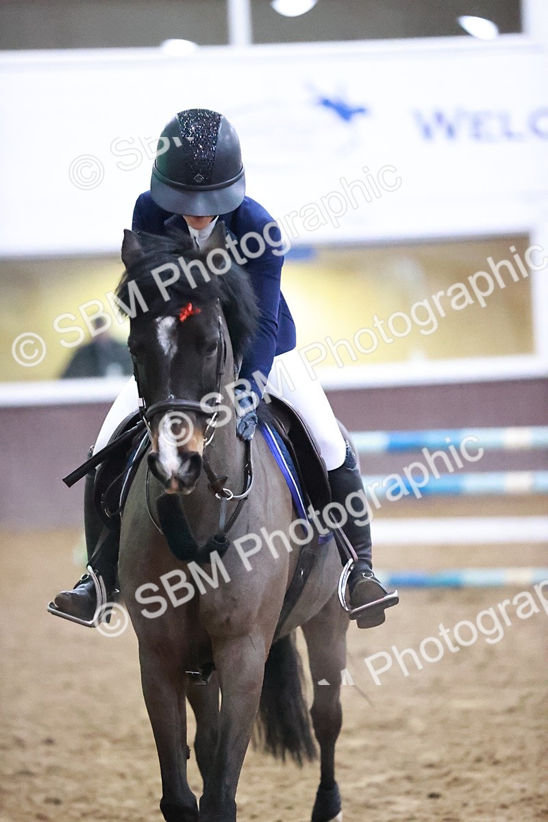 SBM_003250 - Class 13 - Blue Chip Pony Newcomers 1.00m