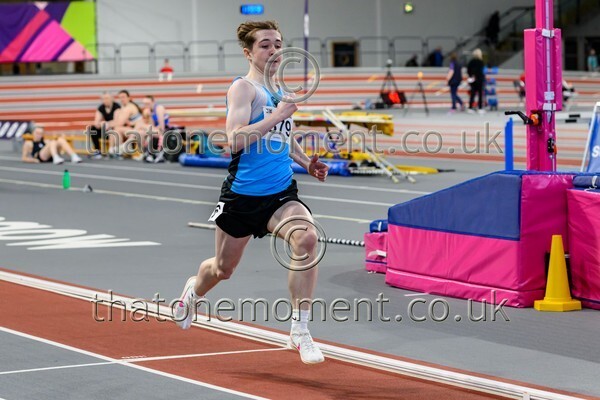 SeniorInd25-917452 - Track Male Set One