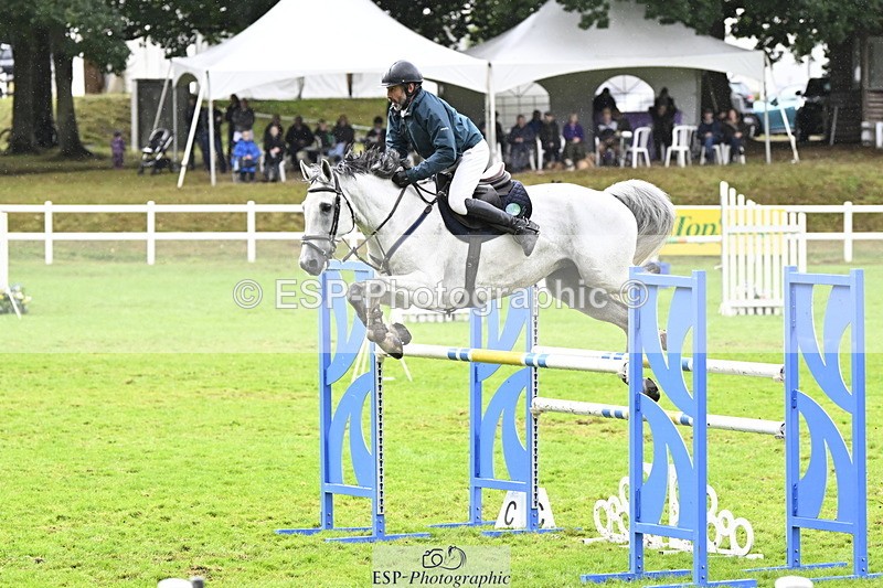 250831A-132630-10513 - Cls 37 Snr 1.35m Grand Prix