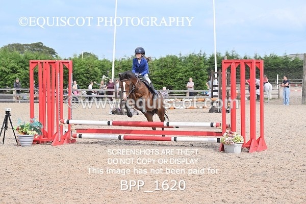 BPP_1620 - CLASS 10 Club 60cms Open