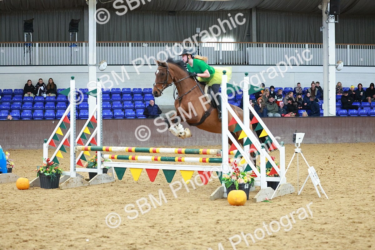 SBM_002816 - Class 4 - Pairs