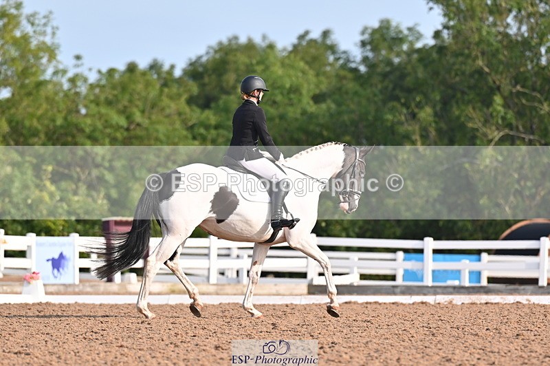 240817A-090809-06506 - 109-Michelle.Head-Alvescot.Winning.Mood