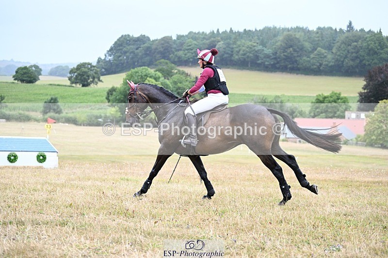 250803A-130310-13387 - M-570-Lizette.Jackman-MURPHYS.GAUNTLET