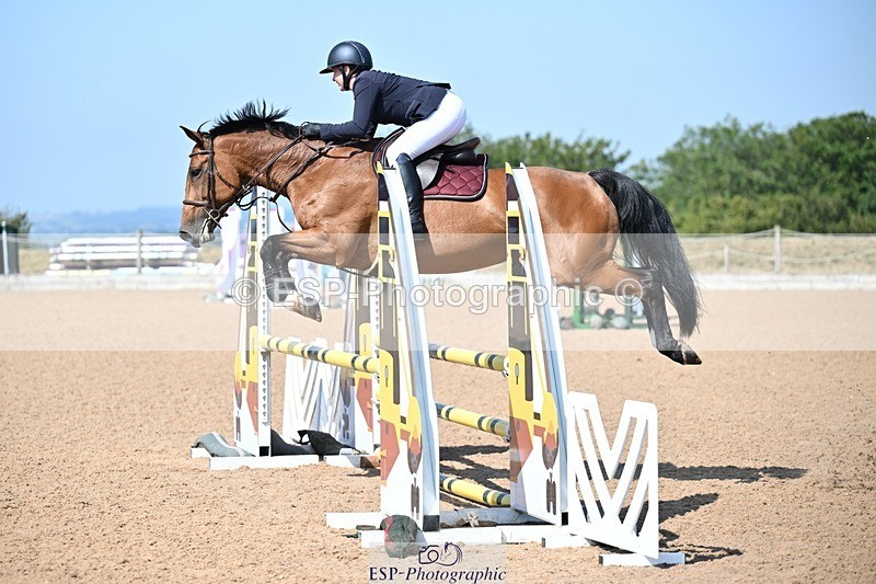 260722-103358-00192 - Cls 2 Brit Nov + 90cm Open
