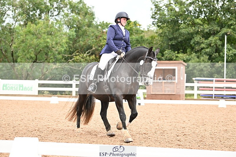 240817A-110937-07305 - 101-Chloe.Walton-La.Comtesse.Noire