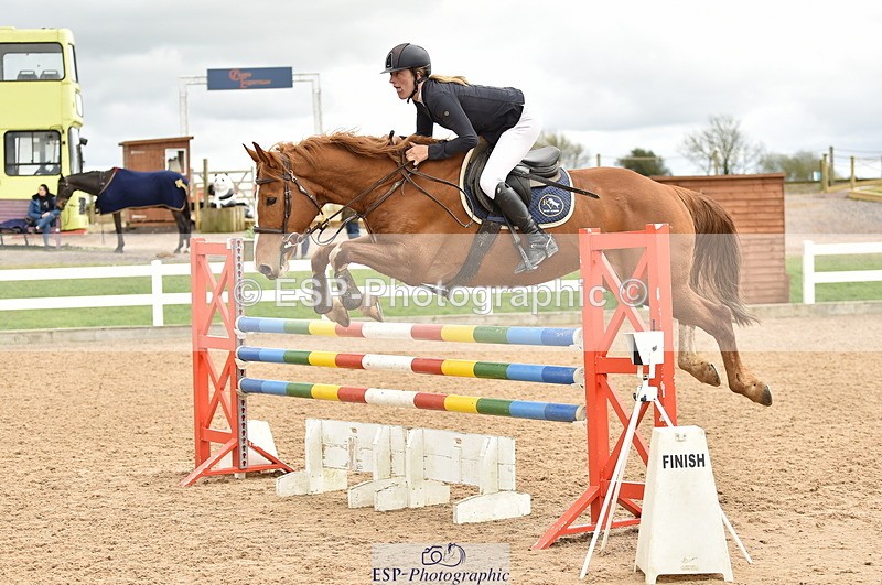 240403A-142944-00811 - Cls 4 Newcomers and 1.10m Open