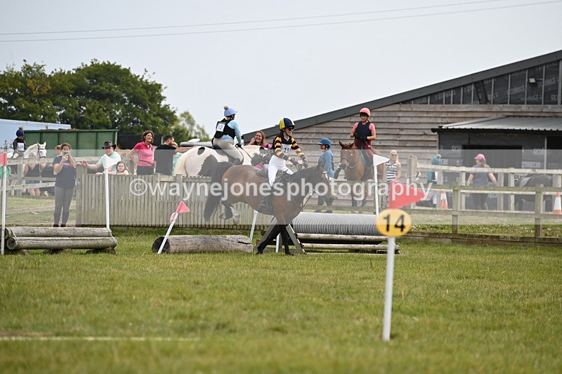 WJ6_0691 - 40cm XC Time 11:31 to 11:49