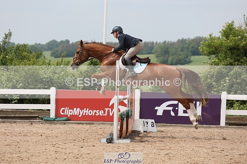 250523-124333-01395 - Cls 09 A&B  Snr Disc & 1.00m Open