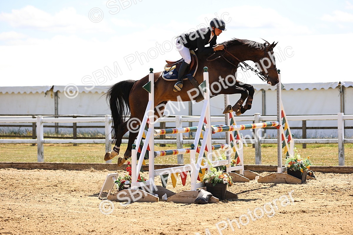 SBM_014444 - Class 15 - Senior Newcomers - 1.10m Open