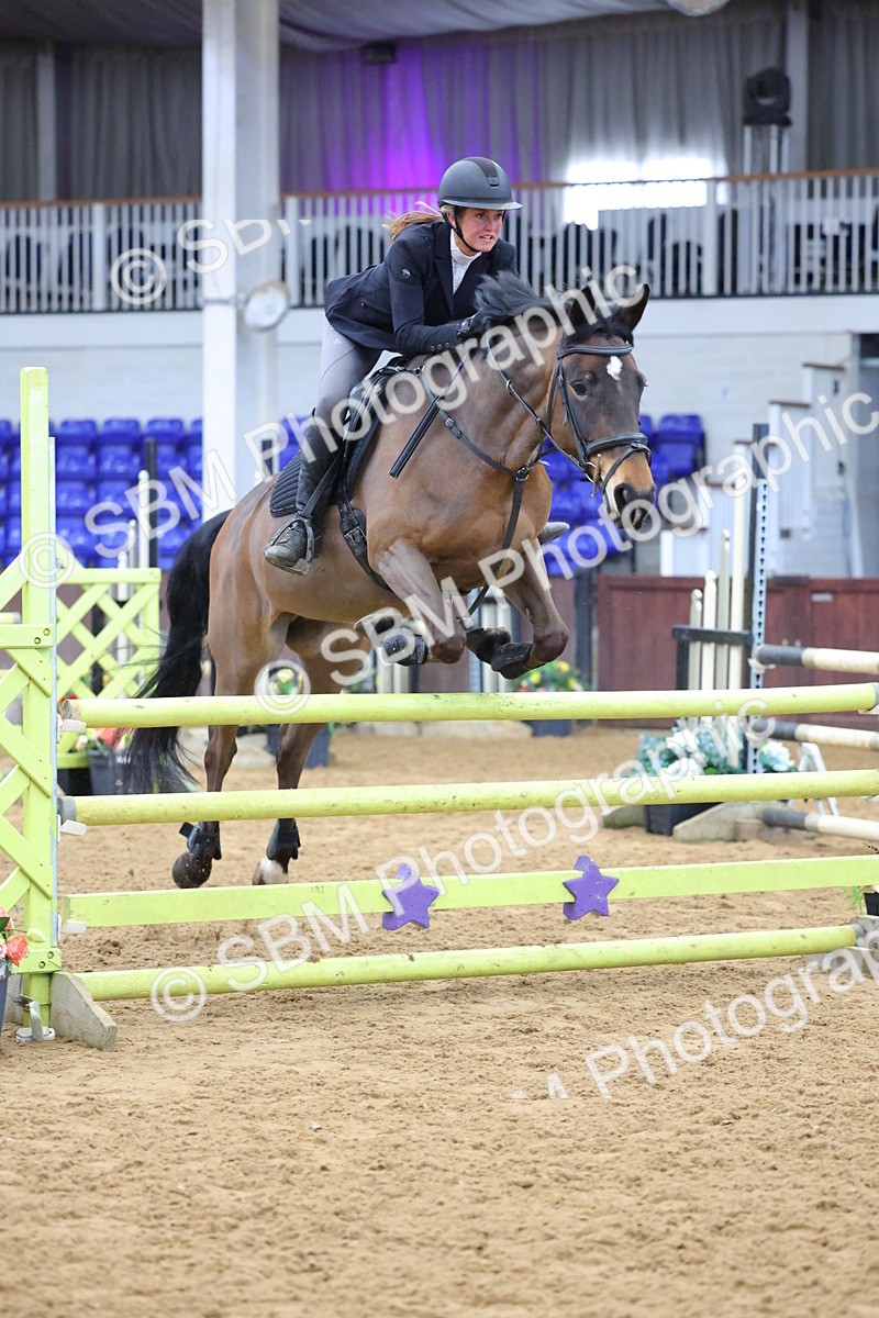 SBM_010174 - Class 21 - Nupafeed Supplements Senior Discovery/ 1m Open - First Round (1.00m)