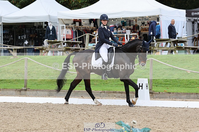 241024-094859-01165 - 130-Imogen.White-BE.TOUCHABLE