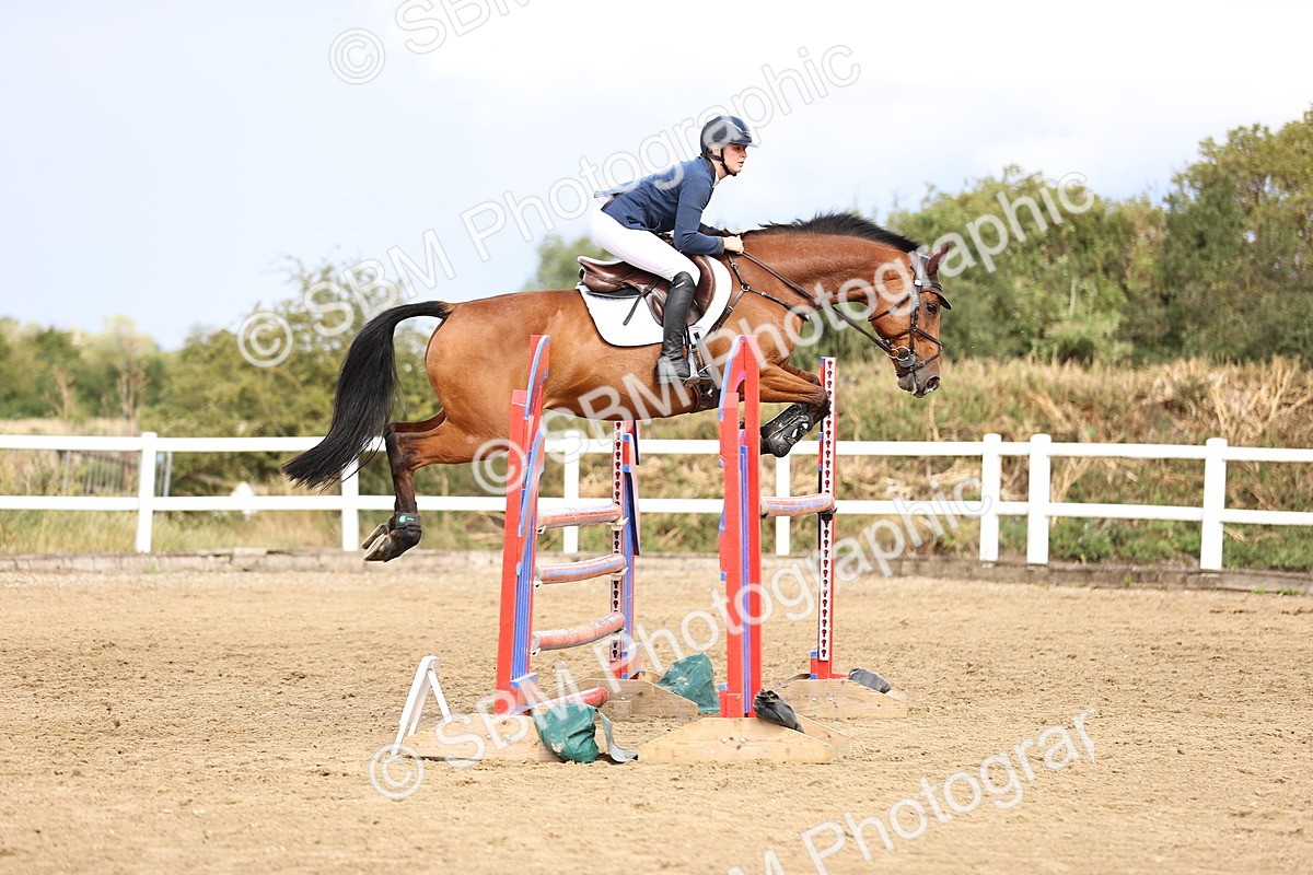 SBM_027058 - Class 13 - Senior Newcomers - 1.10m