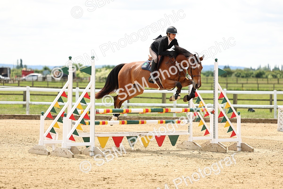 SBM_005660 - Class 17 - Senior Discovery - 1.00m