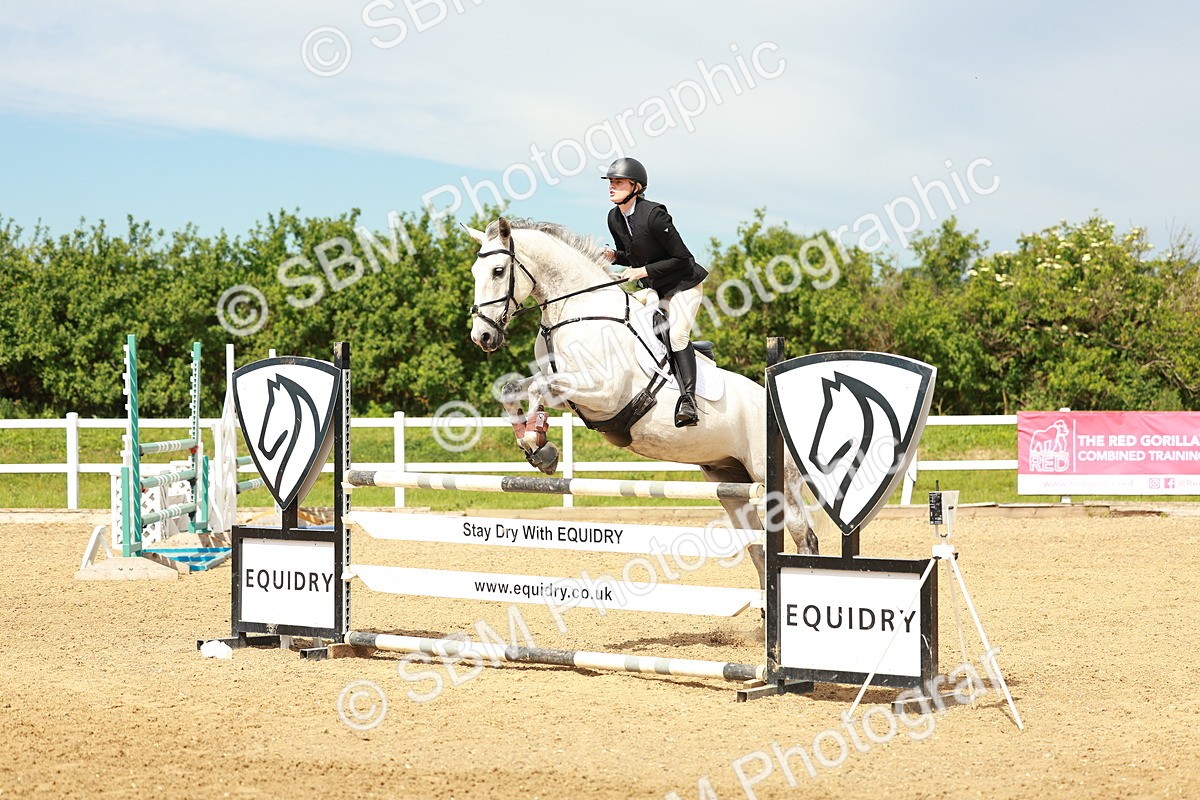 SBM_002348 - Class 4 - Senior Newcomers - 1.10m