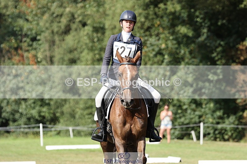 250823A-161741-33383 - PC80 Ride Off