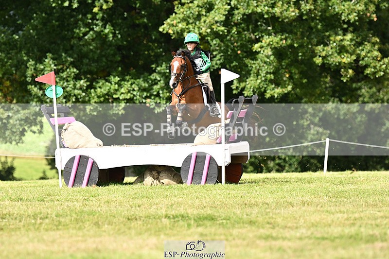 240825X-102622-31092 - 70cm XC 10.00 to 11.00