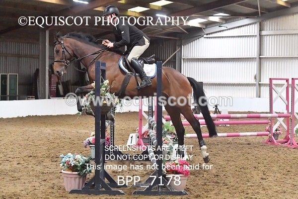 BPP_7178 - CLASS 4 Senior BritiNovice/ 90cm Open