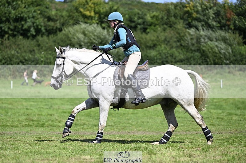 240811A-121000-02288 - 064-