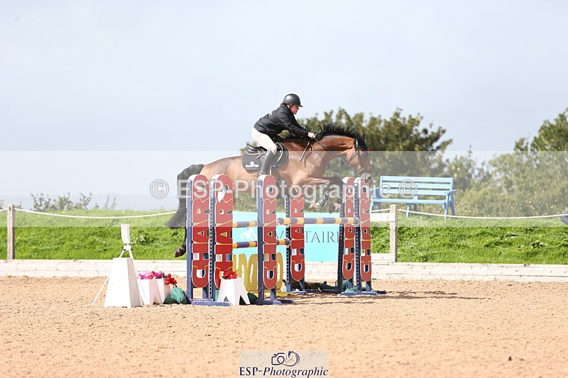 230812A-121211-08914 - Cls 32 Foxhunter