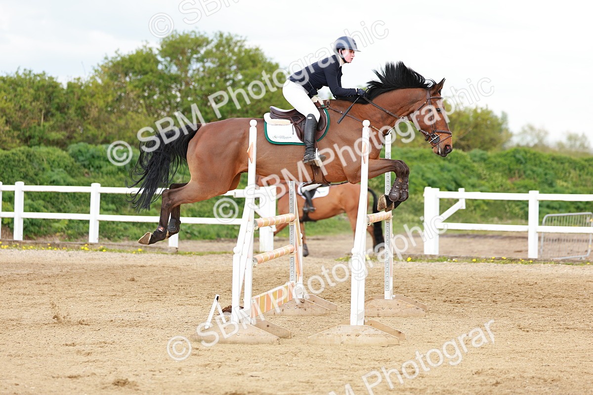 SBM_002677 - Class 5 - Senior Foxhunter - 1.20m