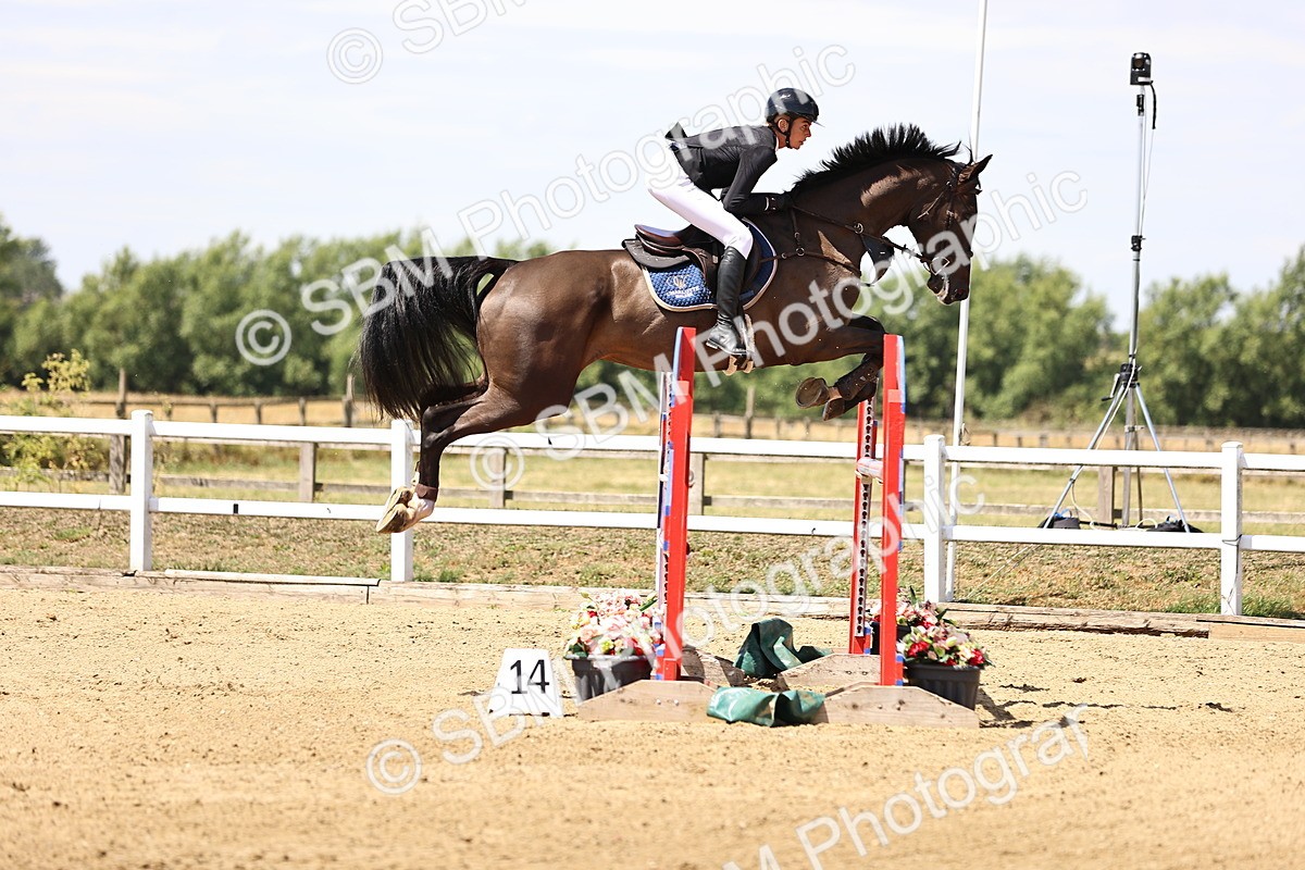 SBM_010176 - Class 9 - Senior Foxhunter - 1.20m Open