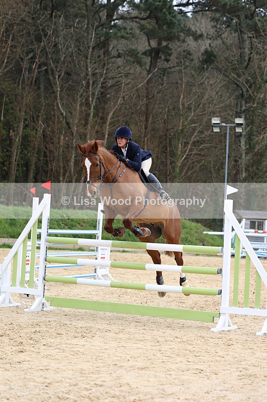 3E7A7754 - Class 8: Senior Newcomers/1.10m open