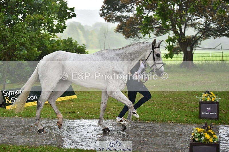 240522-151718-00226 - 317-FILIPO-Piggy_March