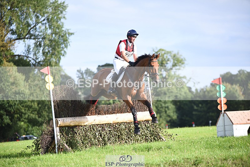 240804-180134-19616 - 757-David_Doel-CHARLIE_FOXTROT