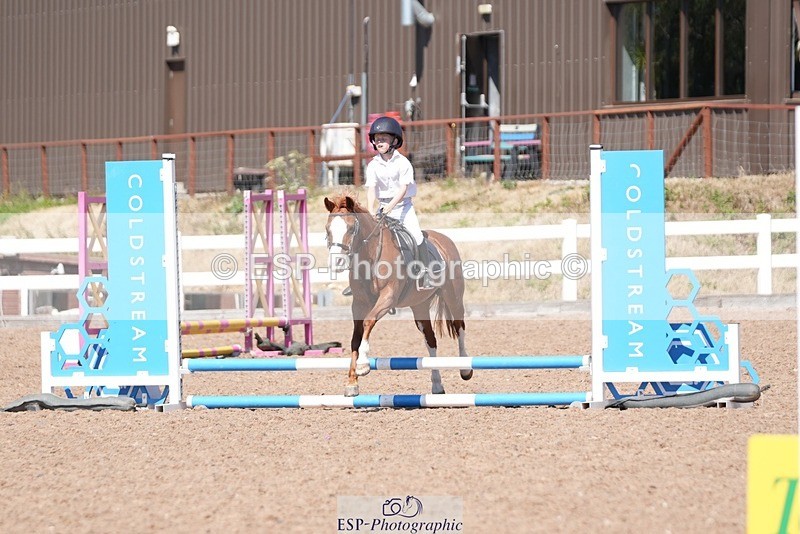 260811-150653-00005 - Cls 1 and 2 Clear Round